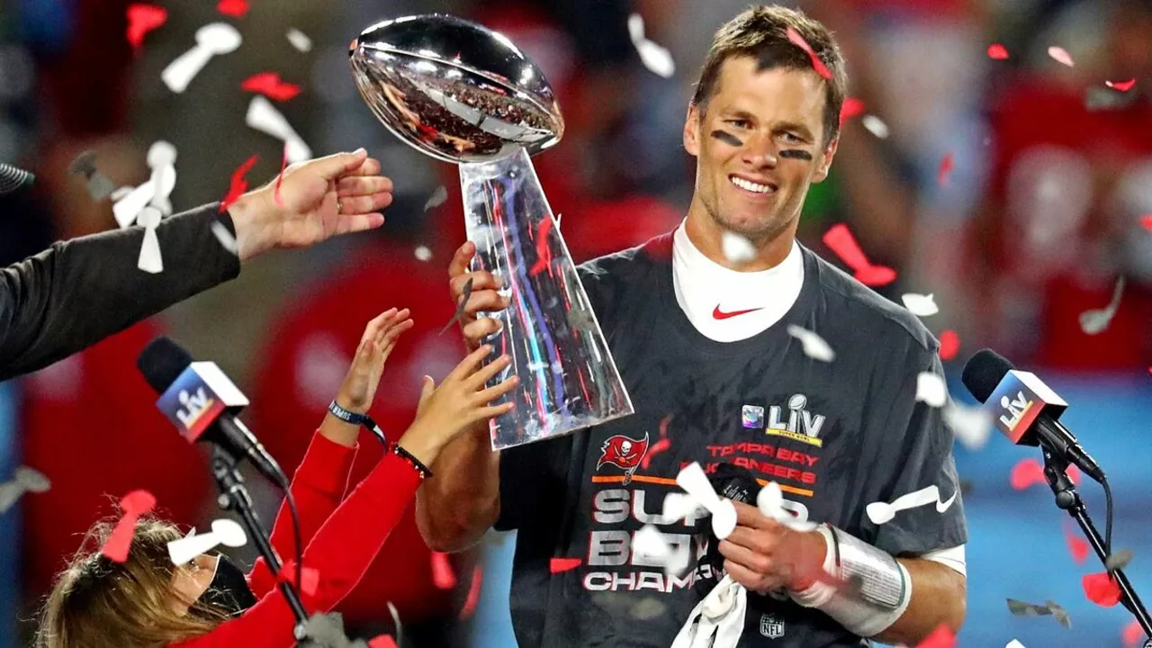 Super Bowl'da Tom Brady'i hangi quarterback yendi?